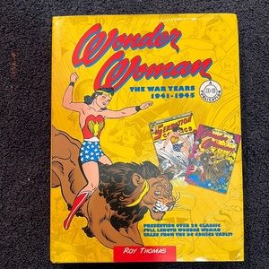Wonder Woman The War Years hardcover book